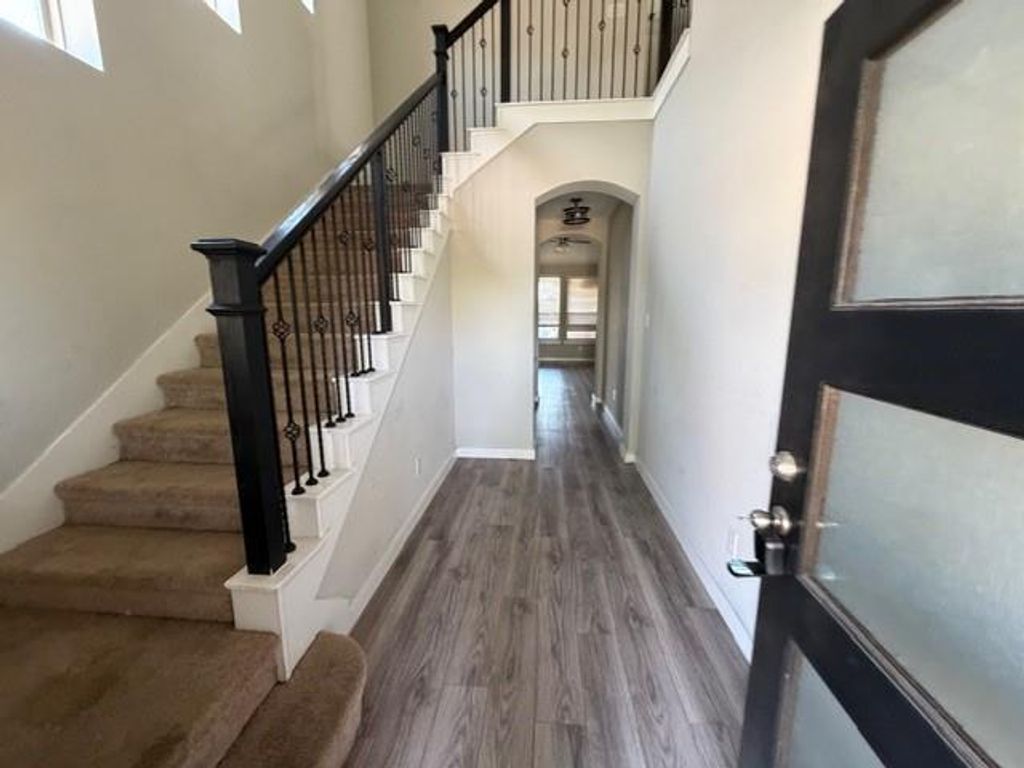 Photo of 15746 Highlands Cove Drive, Humble, TX 77346 (MLS # 83835785)