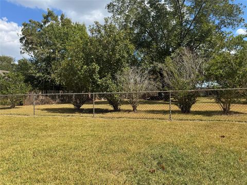 0 Lawnhaven Drive Houston TX 77045