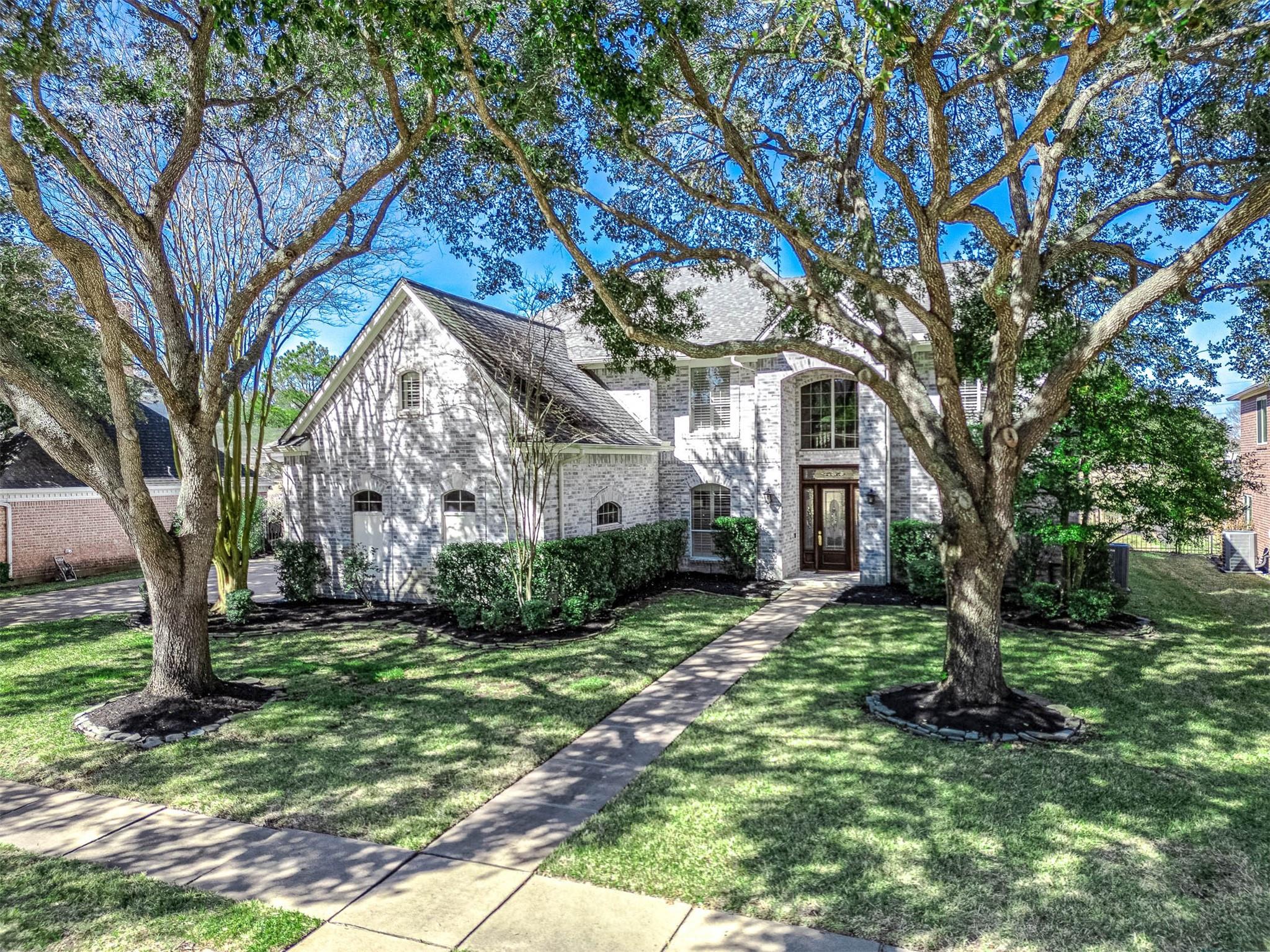 21306 Lochmere Lane