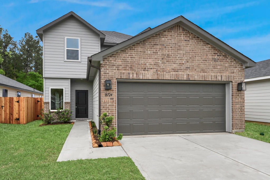 Photo of 18724 Loom Drive, Conroe, TX 77306 (MLS # 11528188)