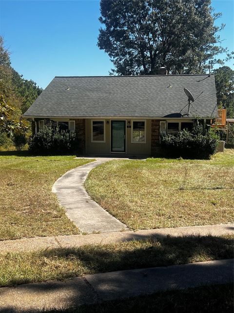 401 Crystal Creek Drive Livingston TX 77351