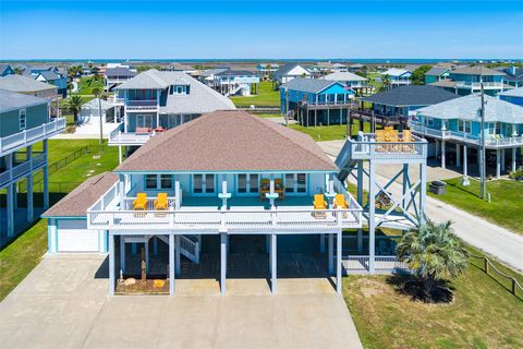 Photo of 2639 Whitecap, Crystal Beach, TX 77650 (MLS # 45296942)