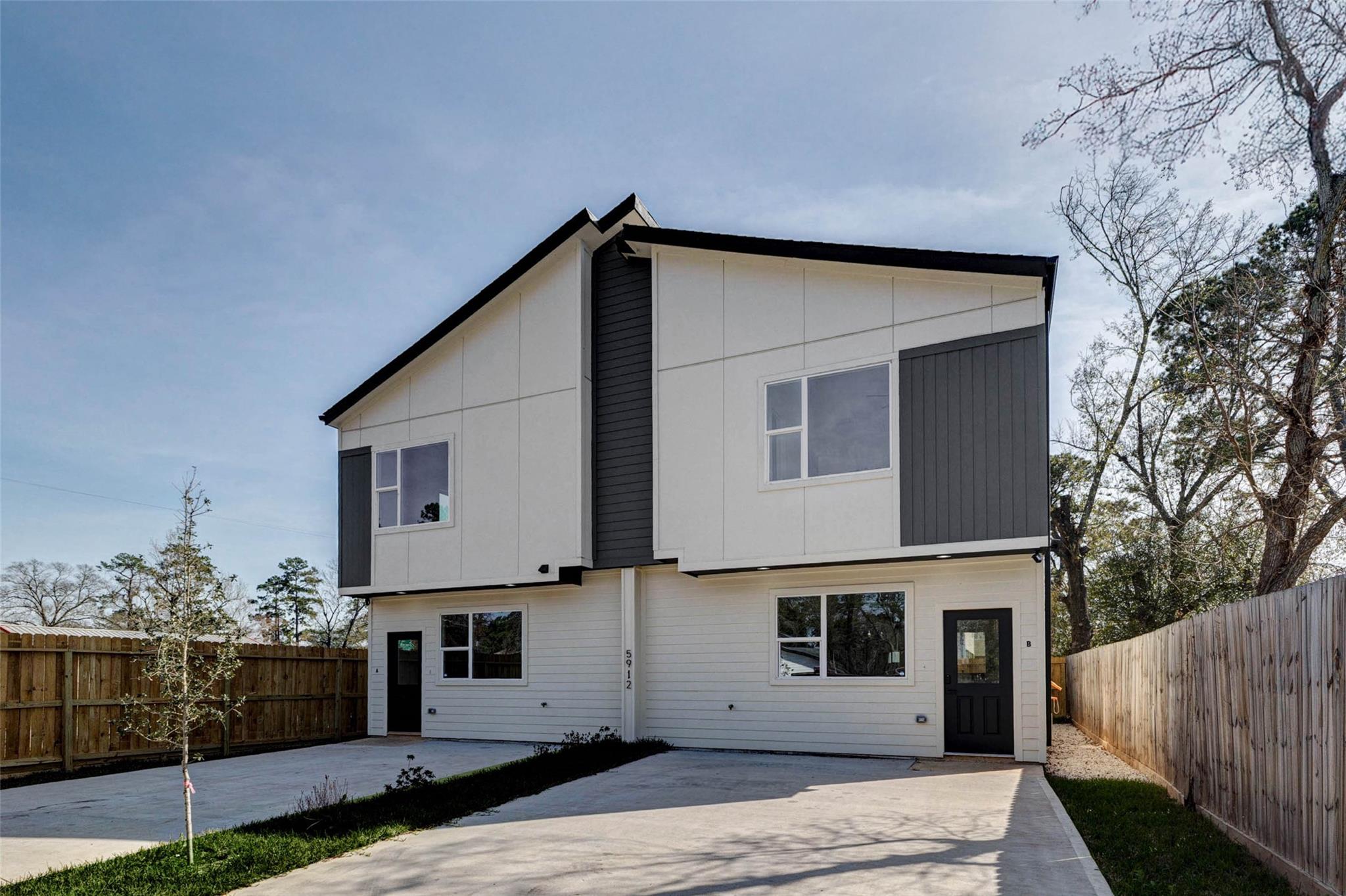 5912 Mayle Street A/B