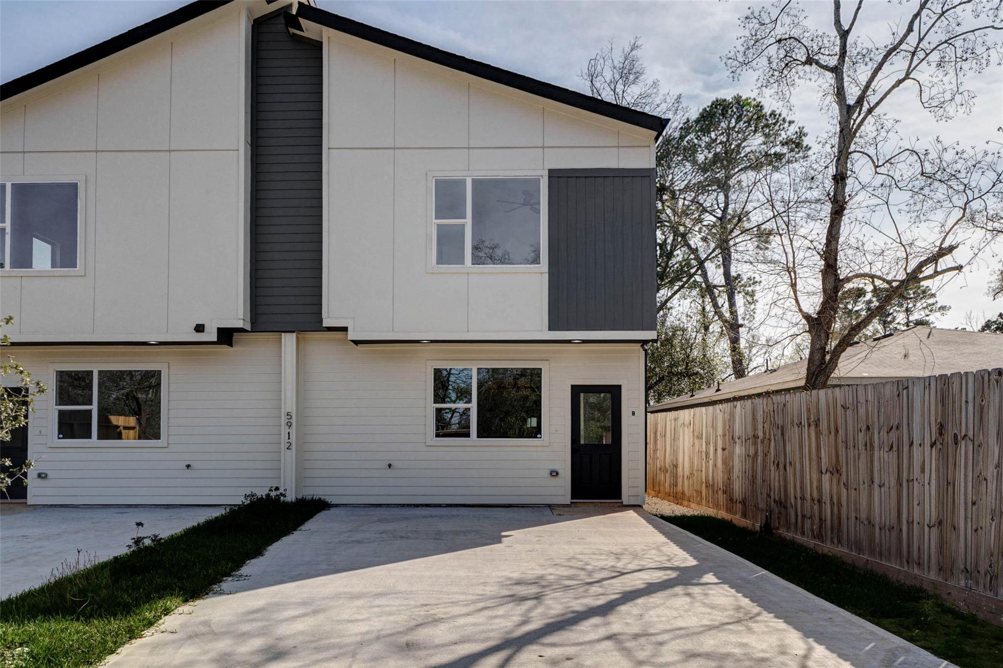 5912 Mayle Street A/B