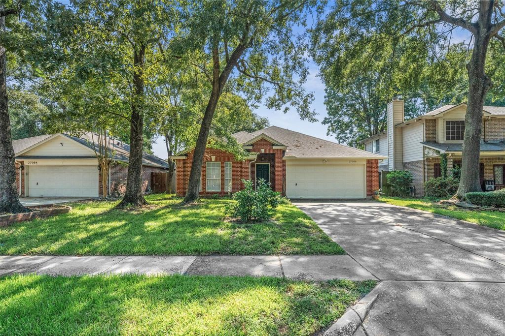 Photo of 27088 Crown Chase Drive, Kingwood, TX 77339 (MLS # 8341914)