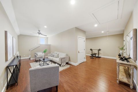 Tiny photo for 607 E 15th Street, Houston, TX 77008 (MLS # 87886258)