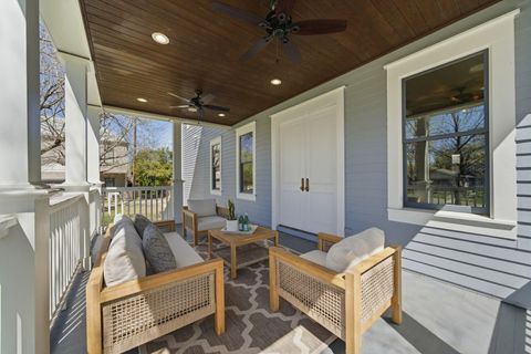 Tiny photo for 607 E 15th Street, Houston, TX 77008 (MLS # 87886258)