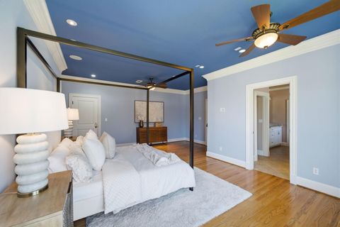 Tiny photo for 607 E 15th Street, Houston, TX 77008 (MLS # 87886258)