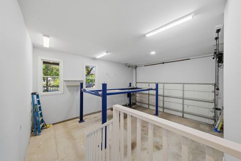 Tiny photo for 607 E 15th Street, Houston, TX 77008 (MLS # 87886258)