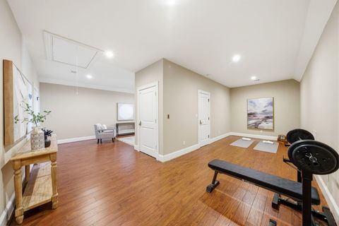Tiny photo for 607 E 15th Street, Houston, TX 77008 (MLS # 87886258)