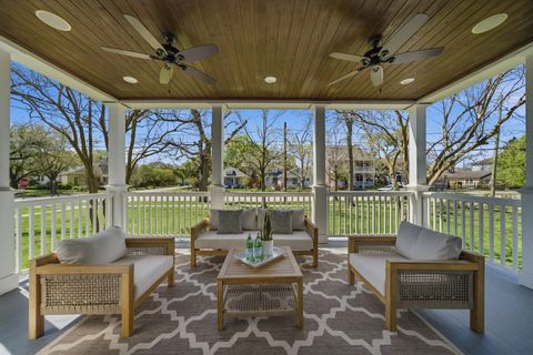 Tiny photo for 607 E 15th Street, Houston, TX 77008 (MLS # 87886258)