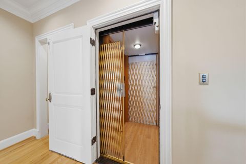 Tiny photo for 607 E 15th Street, Houston, TX 77008 (MLS # 87886258)