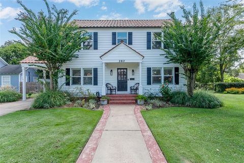 Photo of 260 Manor Street, Beaumont, TX 77706 (MLS # 10664112)