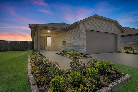 Photo of 21612 Casavatore Drive, New Caney, TX 77357 (MLS # 41573576)