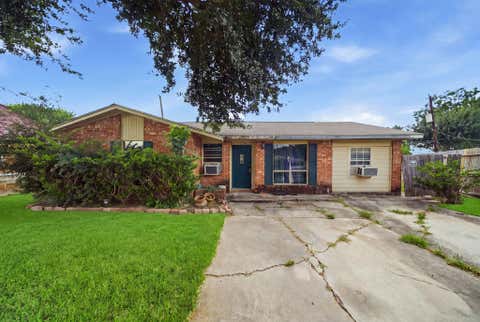 Photo of 10710 Segrest Drive, Houston, TX 77047 (MLS # 18986348)