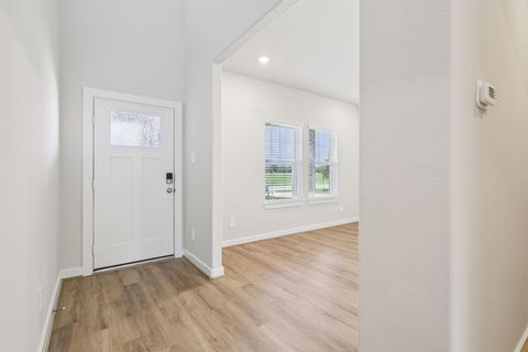 Photo of 17732 Mill Manor Drive, Montgomery, TX 77316 (MLS # 73102344)