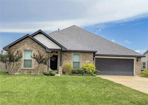 Photo of 429 Twin Lakes Boulevard W, West Columbia, TX 77486 (MLS # 28299203)