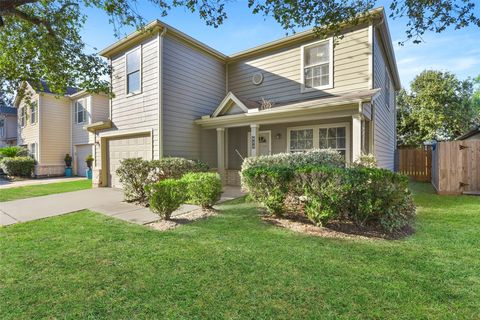 Tiny photo for 822 Grand Plains Drive, Houston, TX 77090 (MLS # 83787015)