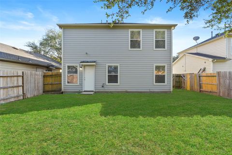 Tiny photo for 822 Grand Plains Drive, Houston, TX 77090 (MLS # 83787015)