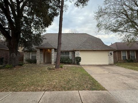 Homes For Sale - 2623 Foxden Drive<br/> Pearland, TX 77584