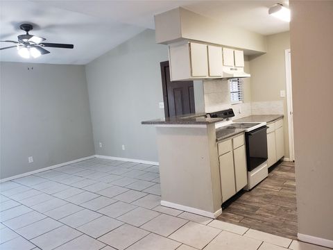Photo of 9550 Deering Drive #404, Houston, TX 77036 (MLS # 75231938)