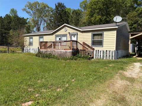 Homes For Sale - 32 Long Leaf Drive #B<br/> Huffman, TX 77336