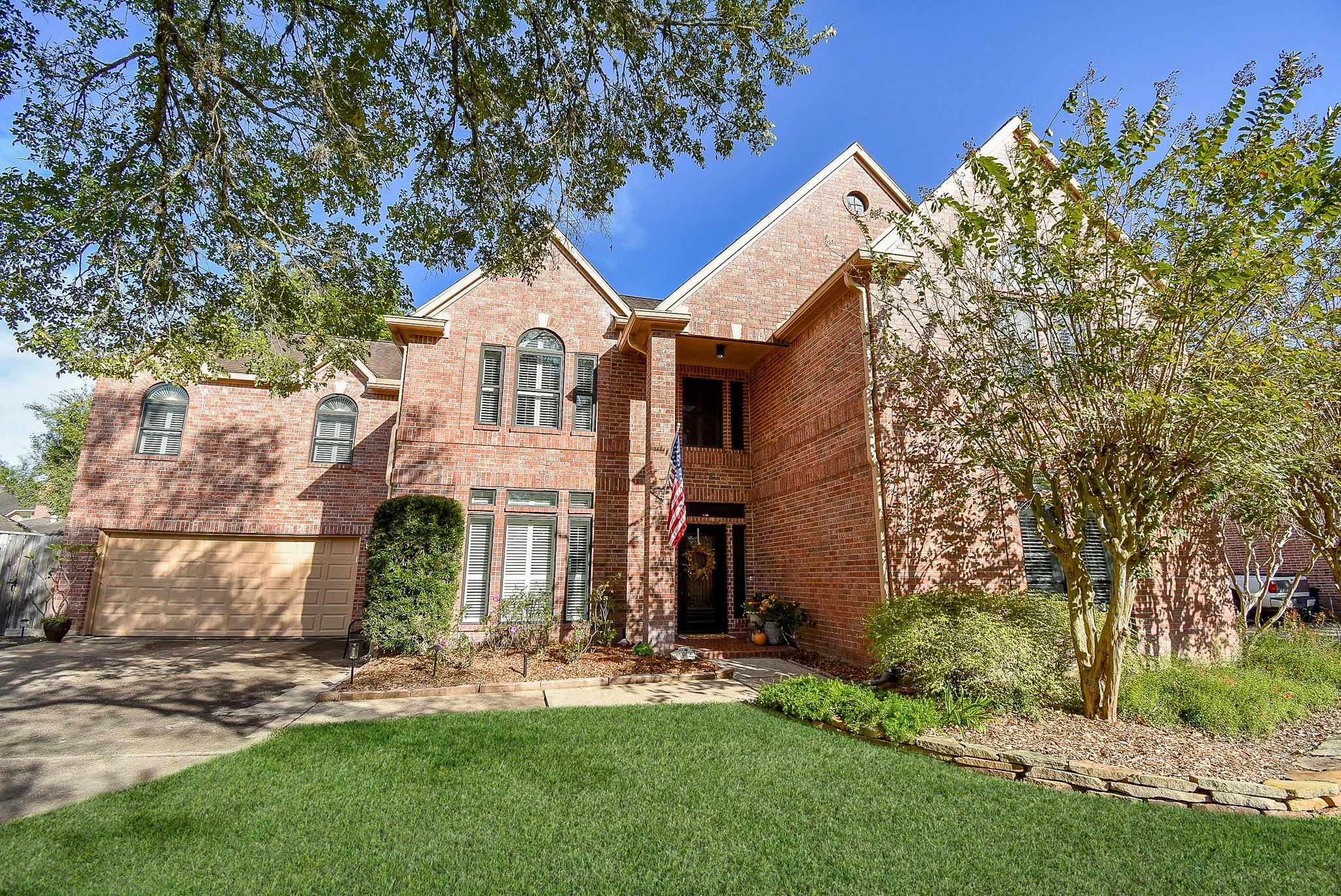2118 Woodland Drive
