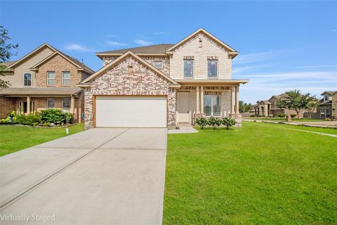 Photo of 102 Par Circle, La Porte, TX 77571 (MLS # 22874677) Photo of 102 Par Circle, La Porte, TX 77571 (MLS # 22874677)