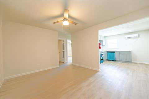 Tiny photo for 912 Church Street #7, Galveston, TX 77550 (MLS # 62313229)