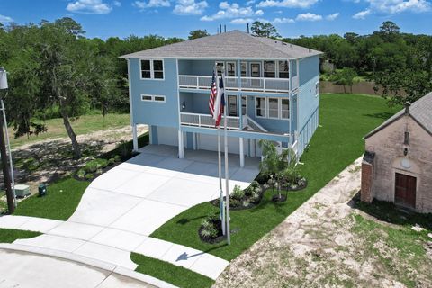 3921 Peacock Isle Drive Dickinson TX 77539