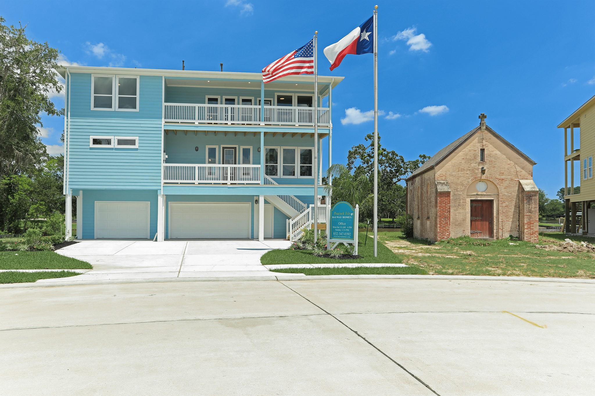 3921 Peacock Isle Drive