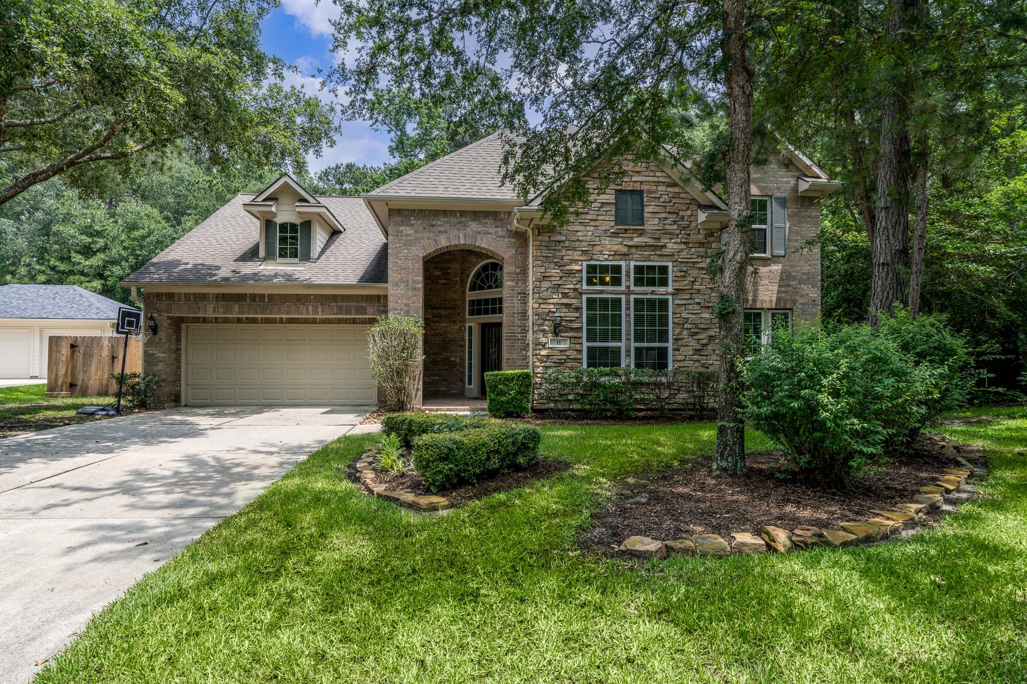 11 Dahlia Trail Place