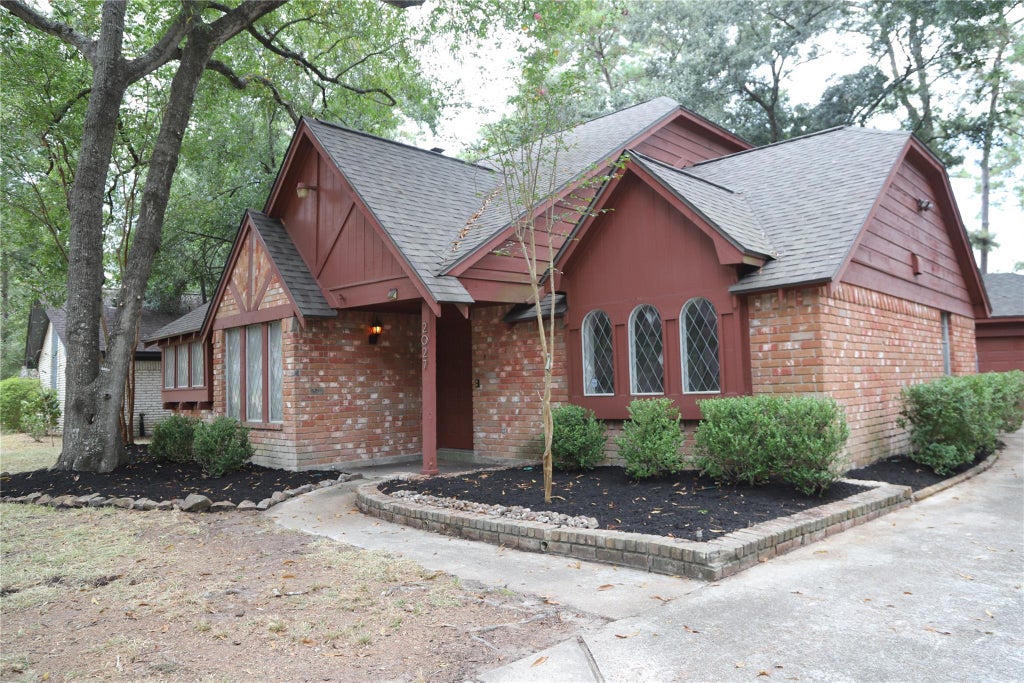 Photo of 2027 Shadow Rock Drive, Houston, TX 77339 (MLS # 75995293)