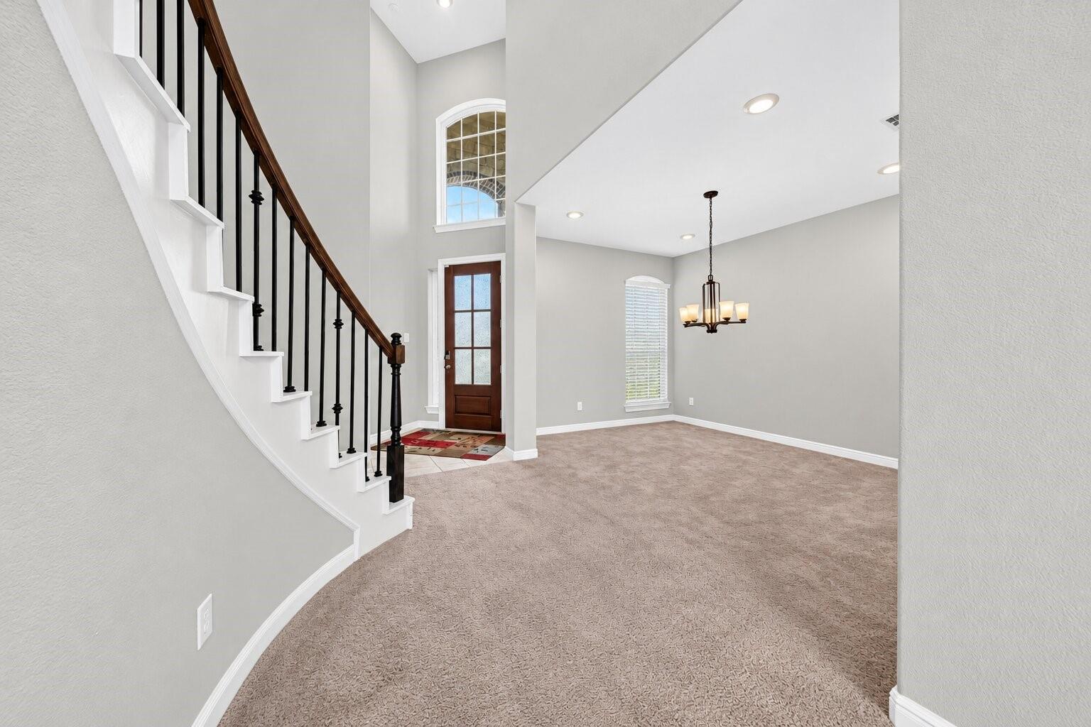 1935 Heather Canyon Drive
