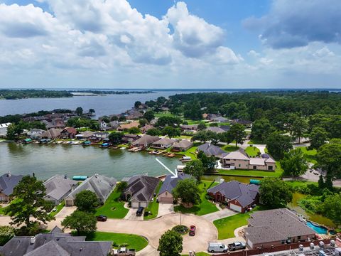 13685 Lakeside Place Drive Willis TX 77318