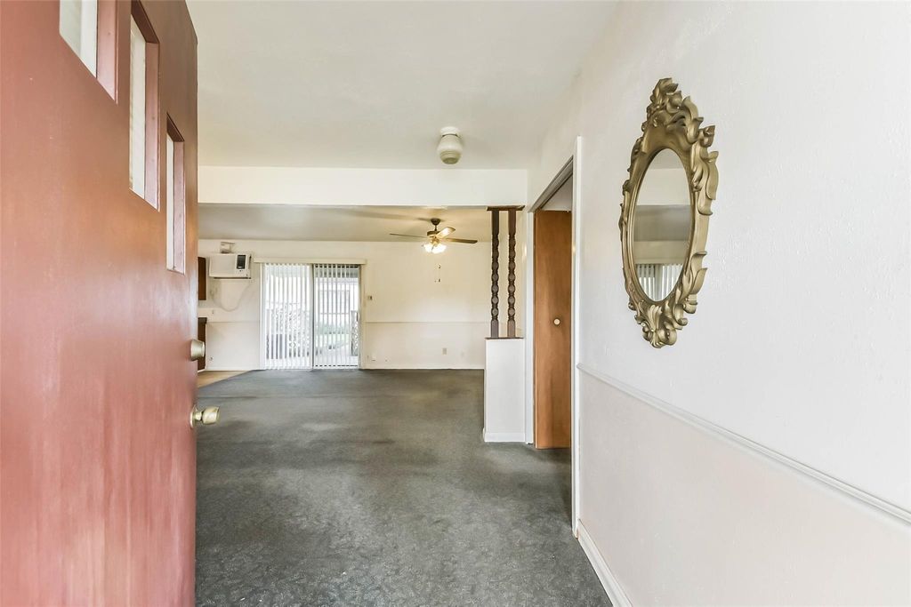 Photo of 12026 Meadowgreen Street, Houston, TX 77076 (MLS # 98304240)