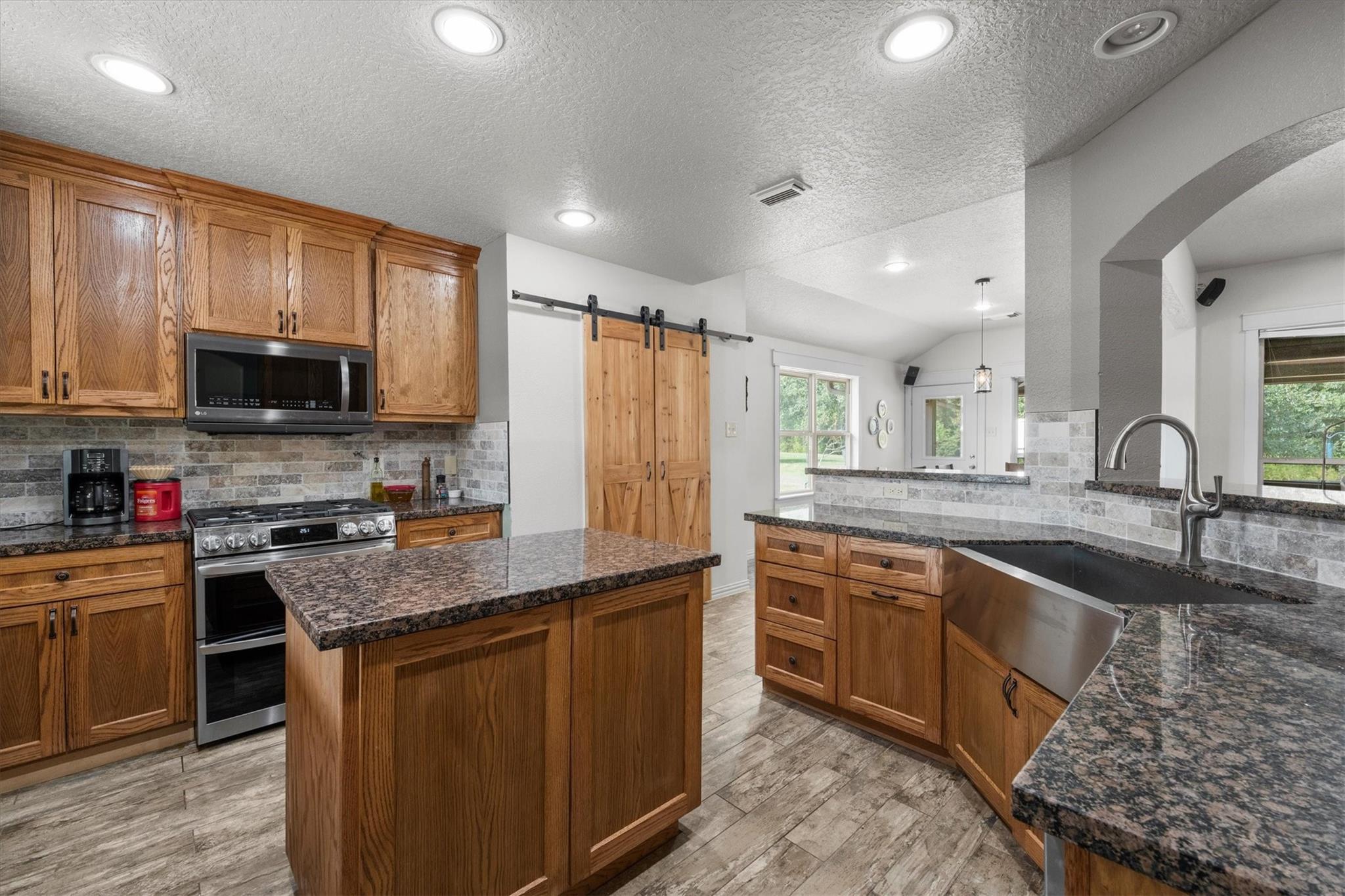 37 Wildwood Lake Drive