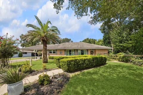 Photo of 1011 Atchison Street, Sealy, TX 77474 (MLS # 49566254)