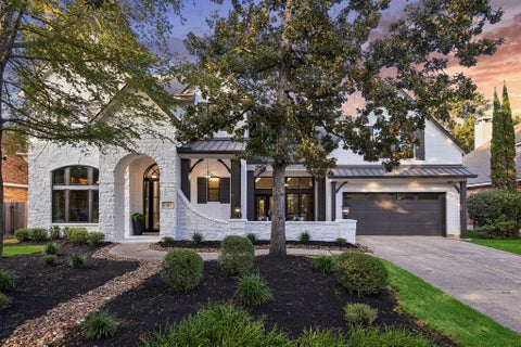 Photo of 34 N Lansdowne Circle, The Woodlands, TX 77382 (MLS # 42460522)