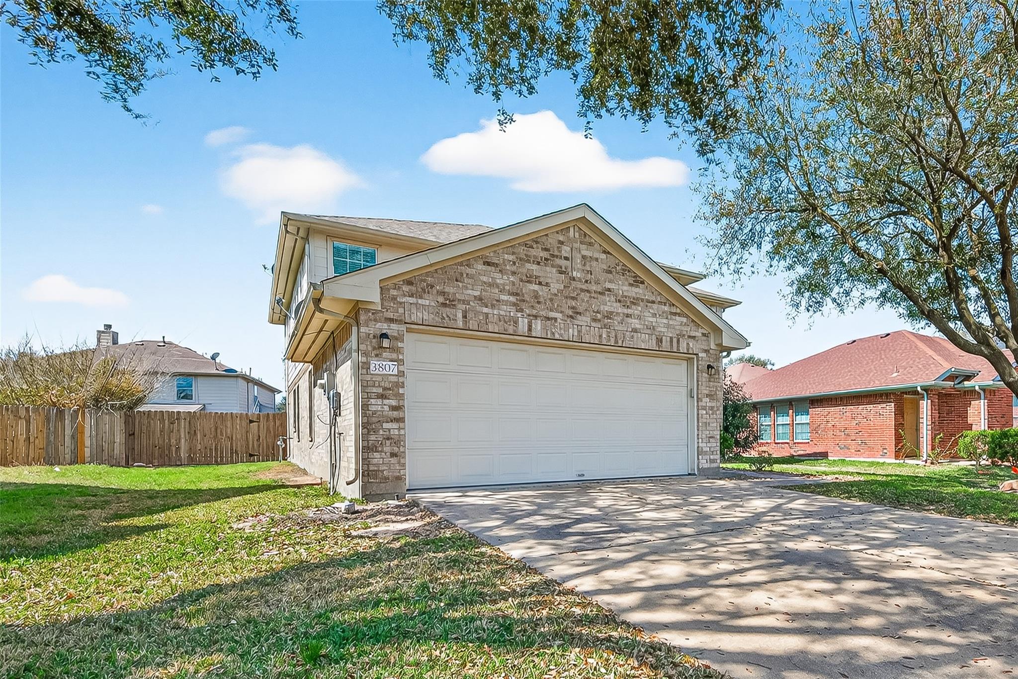 3807 Brook Garden Lane