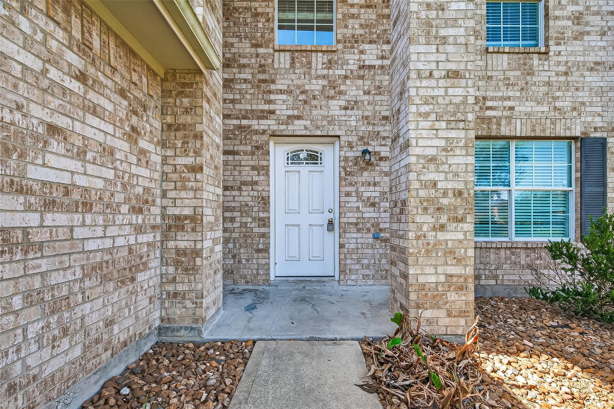 3807 Brook Garden Lane