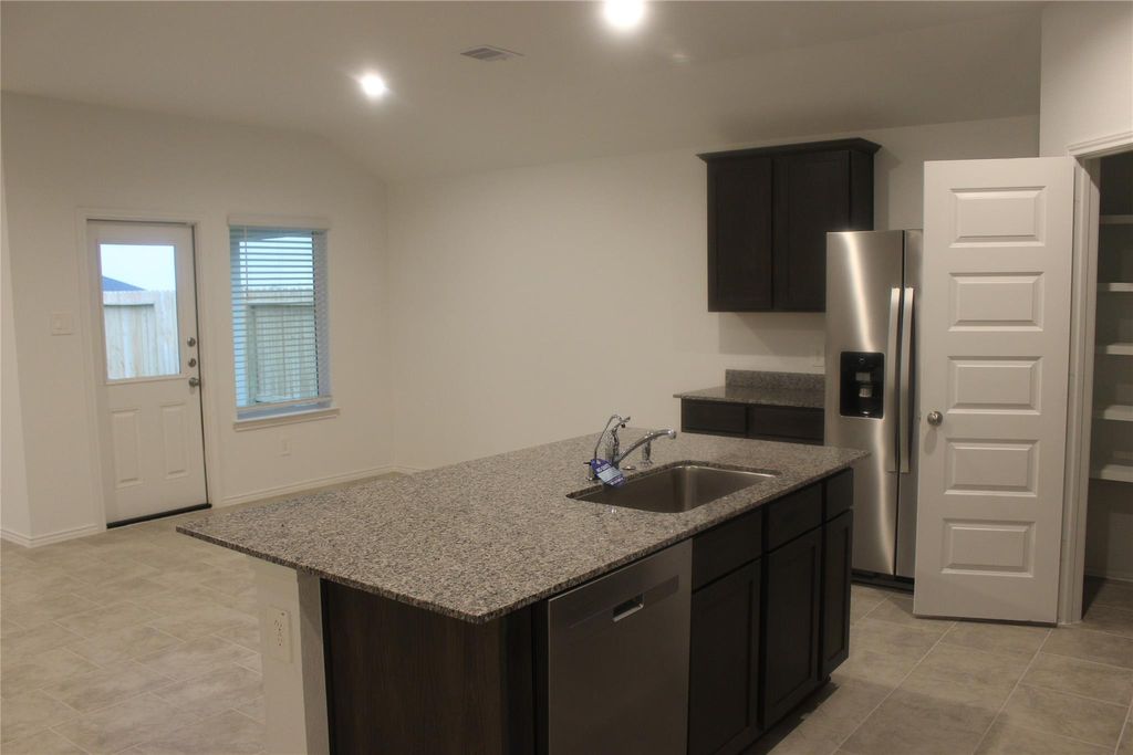 Photo of 1126 Appaloosa Lane, Rosharon, TX 77583 (MLS # 69131070)