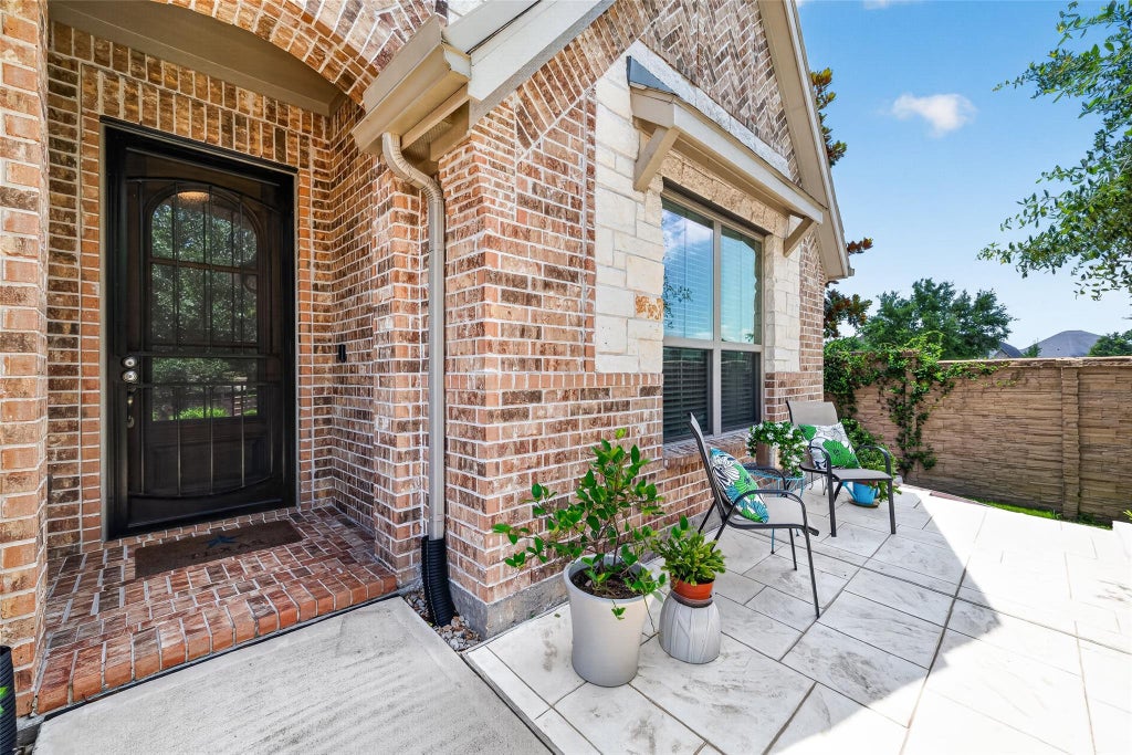 Photo of 6702 Pioneer Trail, Katy, TX 77493 (MLS # 95652236)