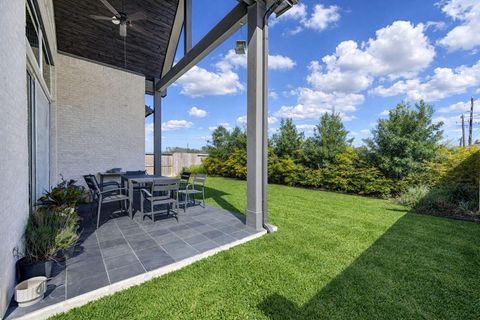 Tiny photo for 2331 Russett Forest Dr Dr, Katy, TX 77494 (MLS # 42179179)