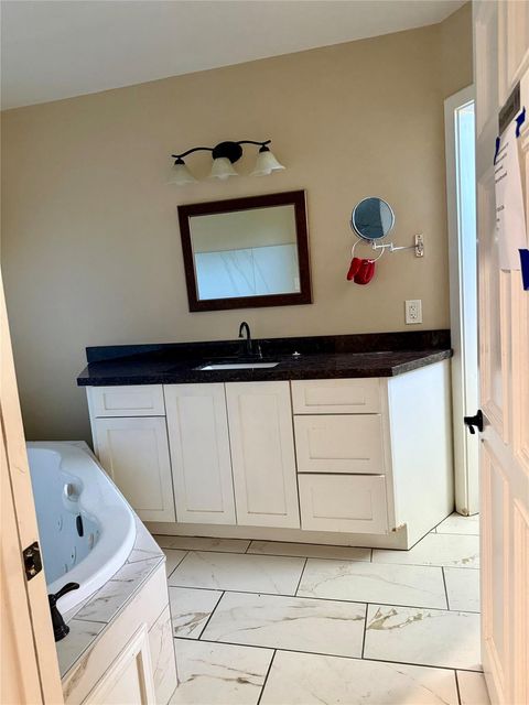 Tiny photo for 1509 Summer Street, Houston, TX 77007 (MLS # 74798135)