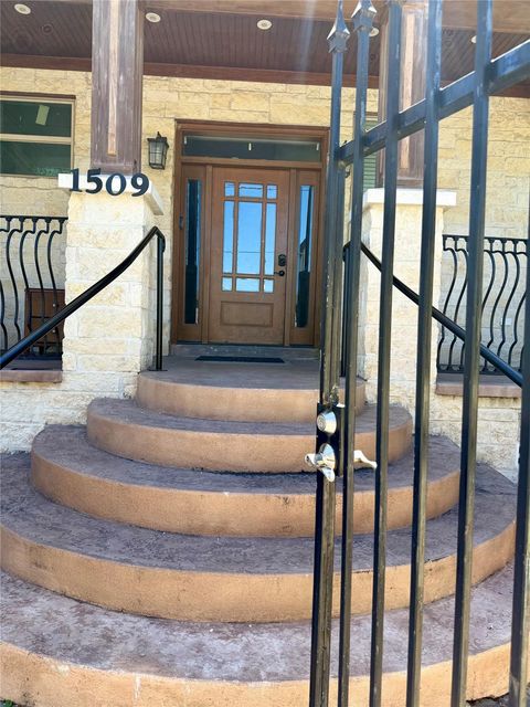 Tiny photo for 1509 Summer Street, Houston, TX 77007 (MLS # 74798135)