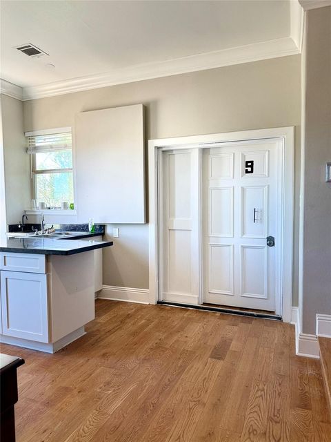 Tiny photo for 1509 Summer Street, Houston, TX 77007 (MLS # 74798135)