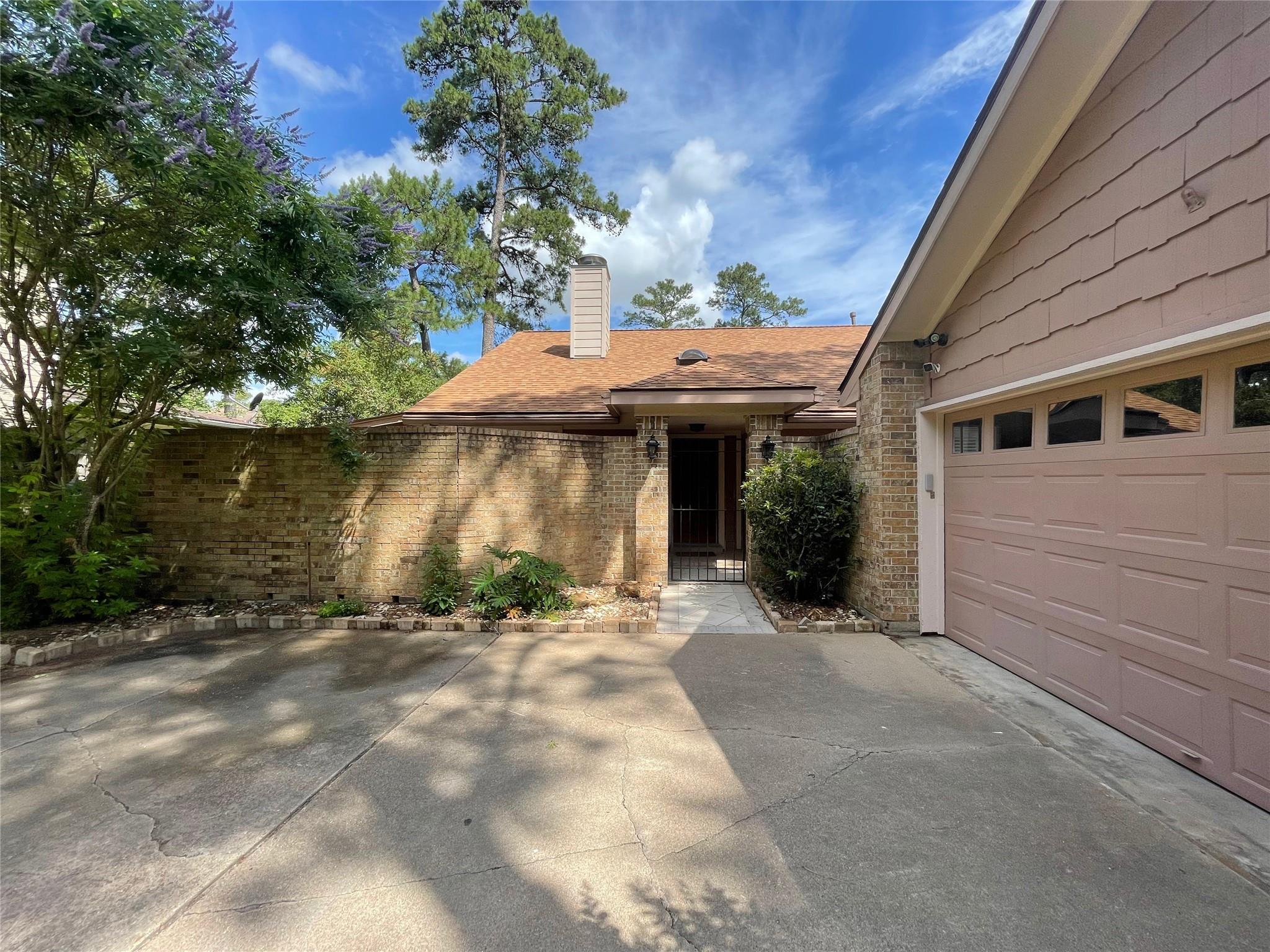 3602 Chapel Square Drive