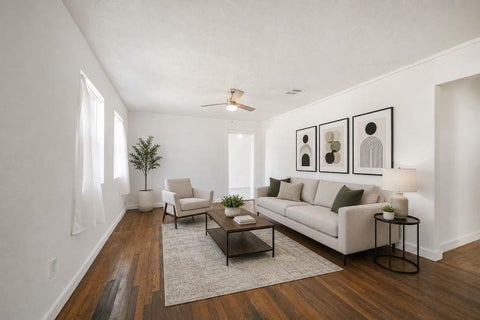 Photo of 7546 Greendowns Street, Houston, TX 77087 (MLS # 12887813)