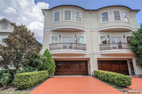 Photo of 4218 Drake St St #B, Houston, TX 77005 (MLS # 64557137)